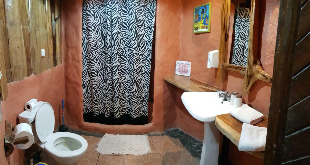 Hotel La Costa De Papito Puerto Viejo de Talamanca Экстерьер фото